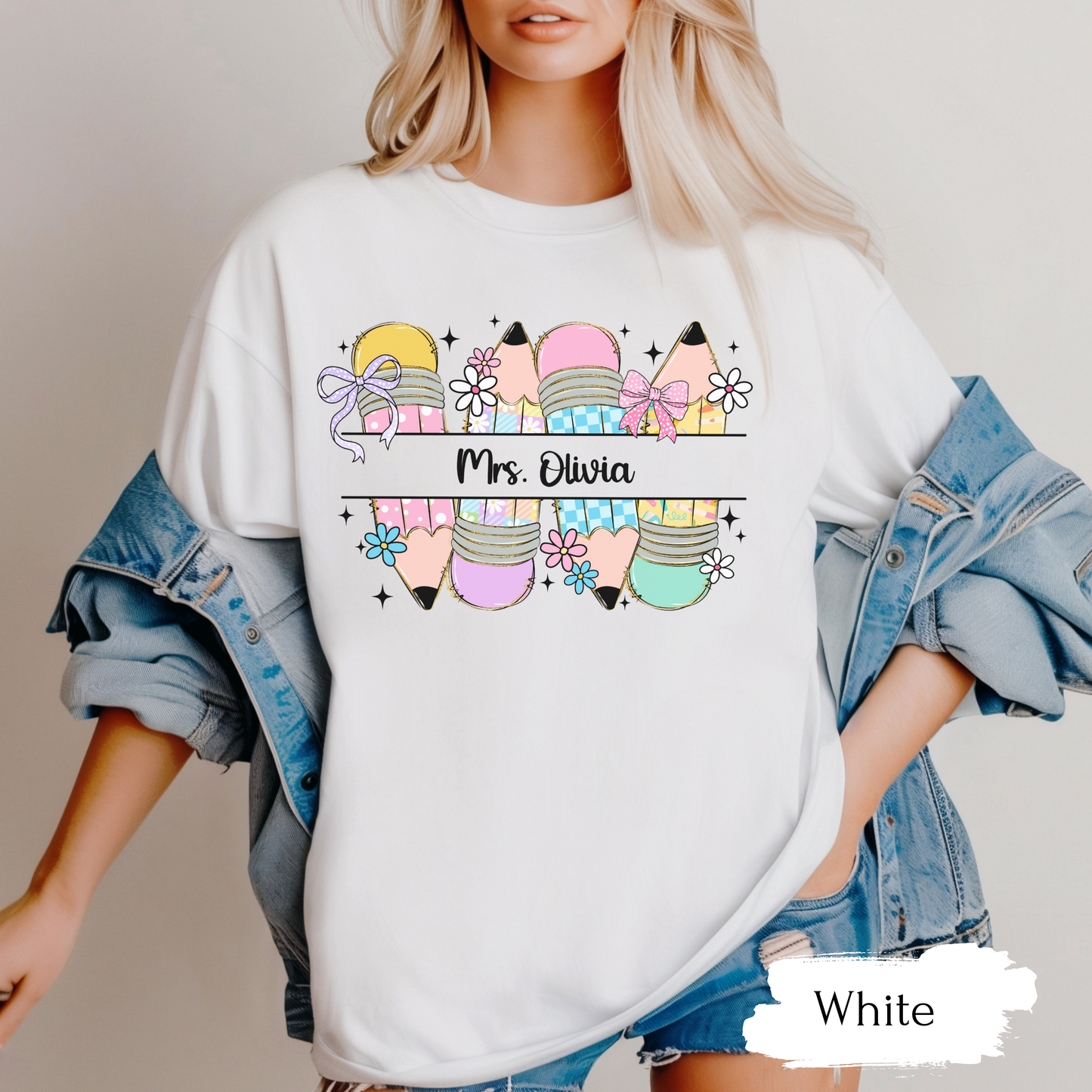 Personalized Teacher Shirt, Custom Name T-Shirt for Kindergarten Preschool, Cute Floral Teacher T-Shirts Comfort Colors Back to School Gift