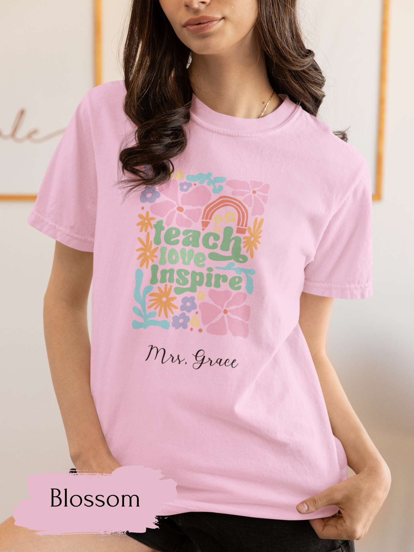 Groovy Teacher Shirt, Custom Name T-Shirt, Retro Floral Teacher T-Shirts, In My Teaching Era, Comfort Colors Back to School, Kindergarten T Shirt