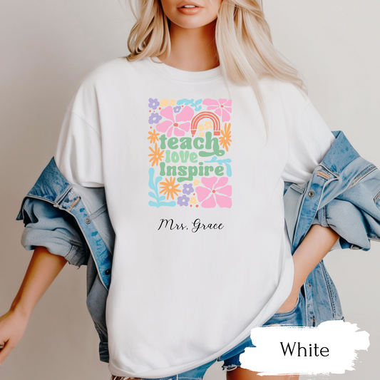 Groovy Teacher Shirt, Custom Name T-Shirt, Retro Floral Teacher T-Shirts, In My Teaching Era, Comfort Colors Back to School, Kindergarten T Shirt