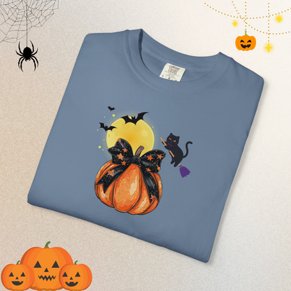 Black Cat & Pumpkin Halloween Shirt – Cute Halloween Cat T-Shirt for Women